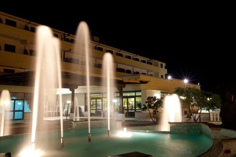 Club Esse Costa Dello Jonio Hotel Marina di Mandatoriccio Eksteriør billede