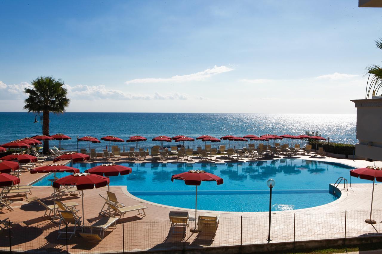Club Esse Costa Dello Jonio Hotel Marina di Mandatoriccio Eksteriør billede