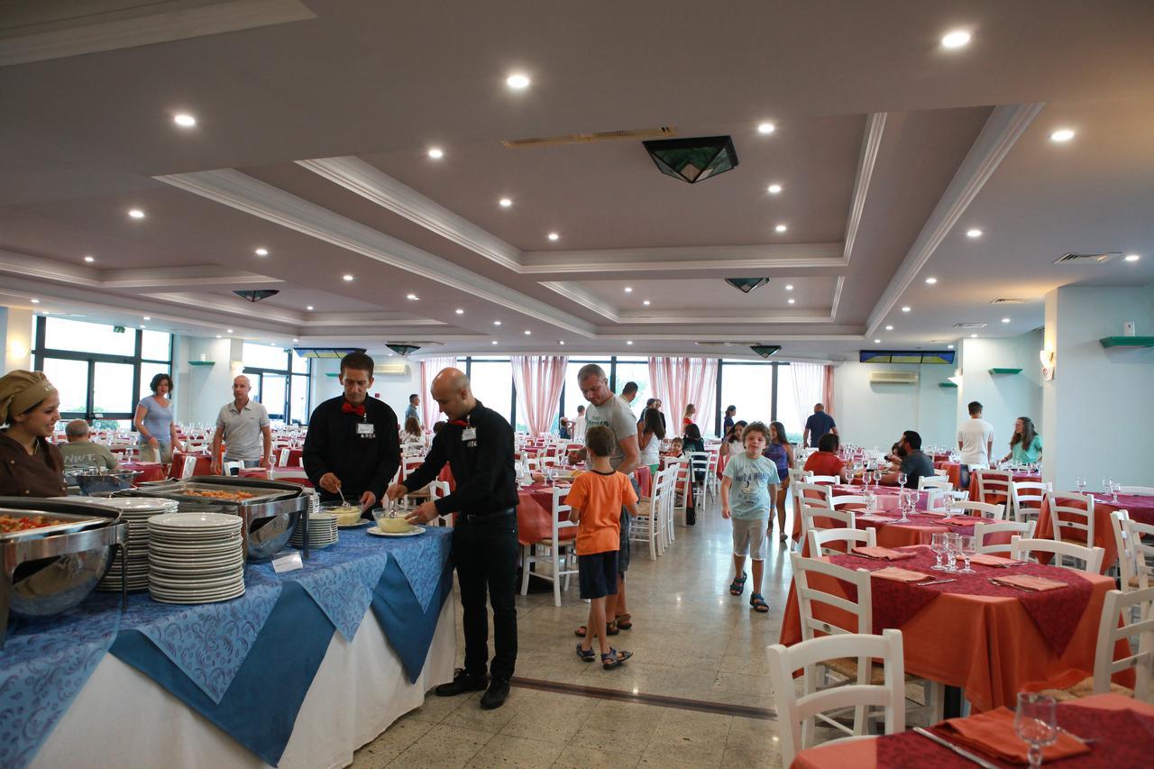 Club Esse Costa Dello Jonio Hotel Marina di Mandatoriccio Eksteriør billede